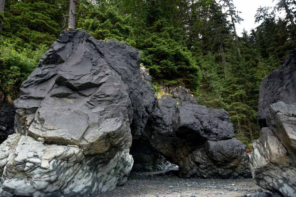 rocky promontory on the North Cost Trail
